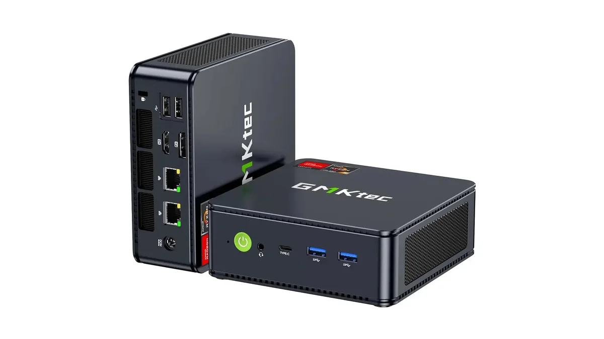 GMKtec M5 Ultra noir présenté de face et de dos, avec son bouton vert et ses deux ports Ethernet